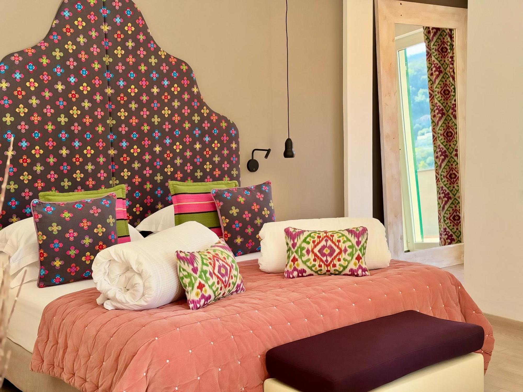 Hotel Villa Edera & La Torretta مونيلّي المظهر الخارجي الصورة
